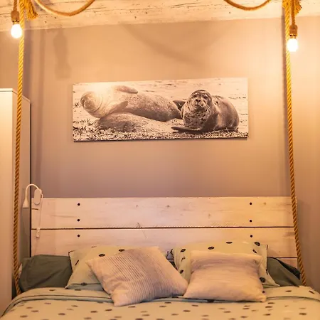 Semesterbostad Le Suspendu, Jeux D'enigmes Et Cachee Saint-Blimont