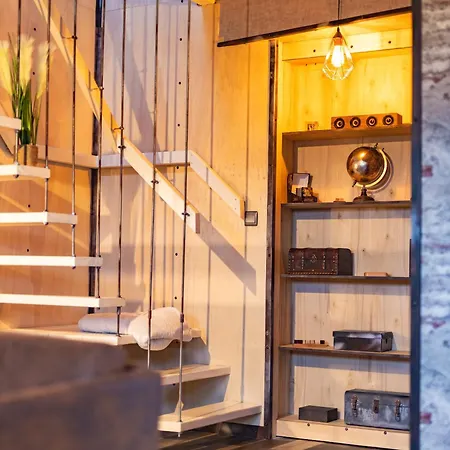 Le Suspendu, Jeux D'enigmes Et Cachee Holiday home